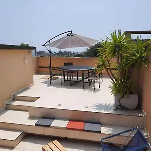 appt-70m2-3p-toit-terrasse-vue-mer-proche-plage.fr-provencehotel.com/