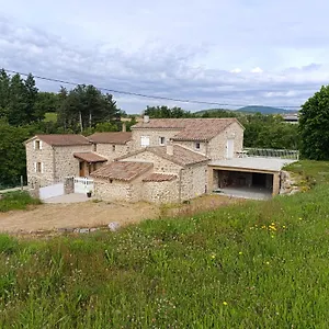 Hébergement de vacances Ancienne Ferme Tranquille En Haute Ardeche, Etables (Ardeche)